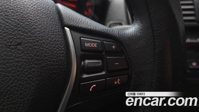 BMW 1-Series 2013 — photo 18