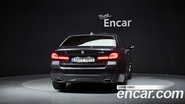 BMW 5-Series 2021 — photo 4