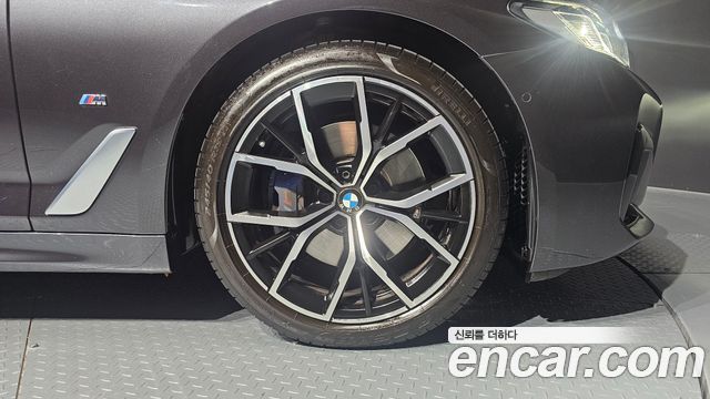 BMW 5-Series 2021 — photo 7