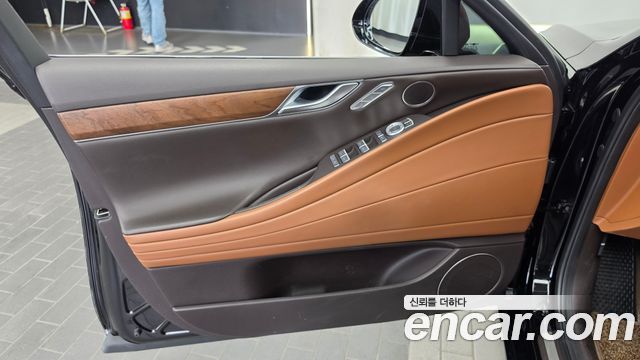 Genesis G80 2022 — photo 14