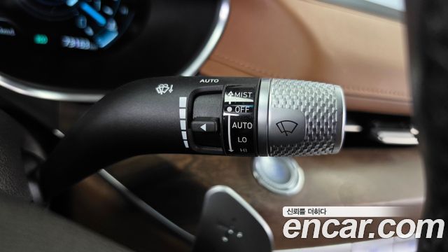 Genesis G80 2022 — photo 28