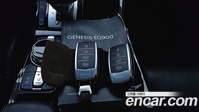 Genesis EQ900 2017 — photo 15
