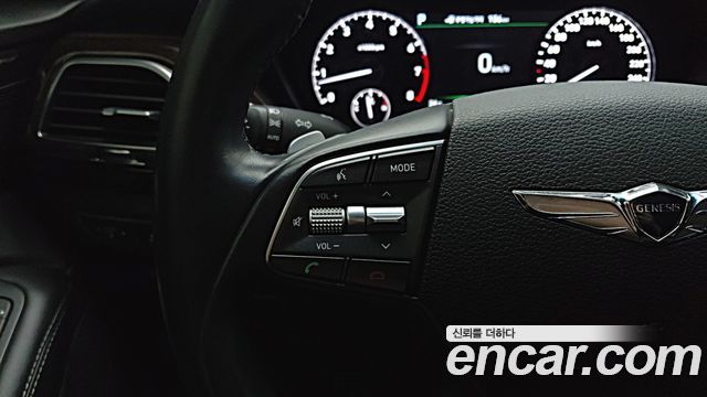 Genesis EQ900 2017 — photo 19