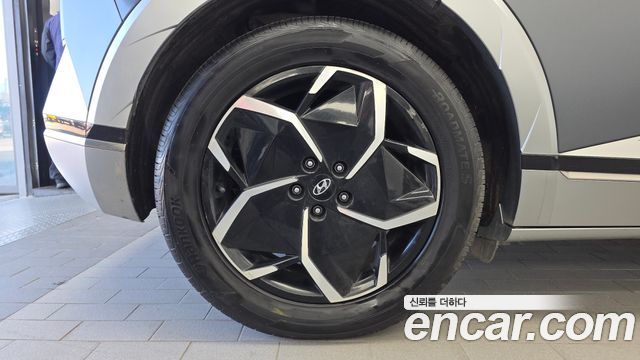 Hyundai Ioniq5 2023 — photo 5