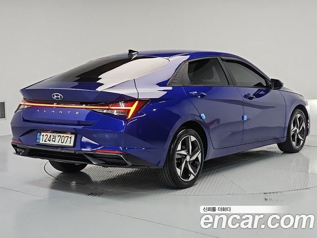 Hyundai AVANTE 2021 — photo 4