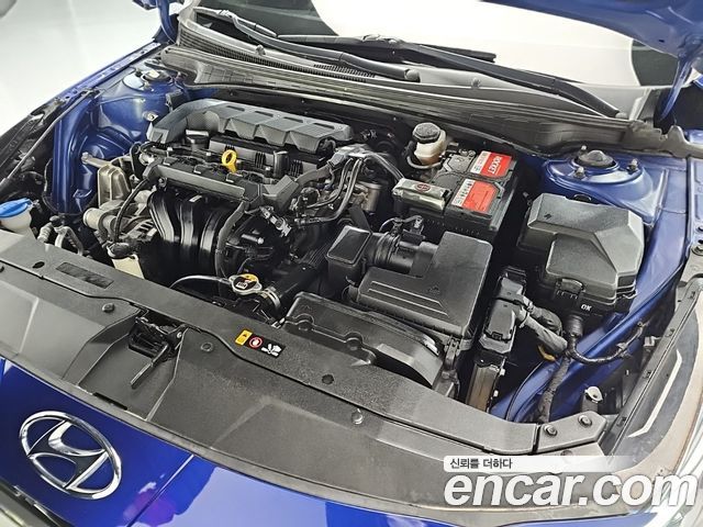 Hyundai AVANTE 2021 — photo 5