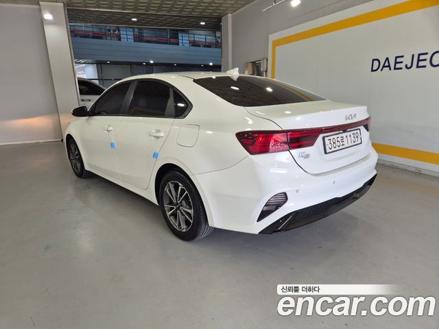 Kia K3 2023 — photo 3