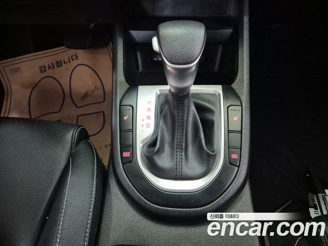 Kia K3 2023 — photo 8
