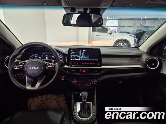 Kia K3 2023 — photo 13