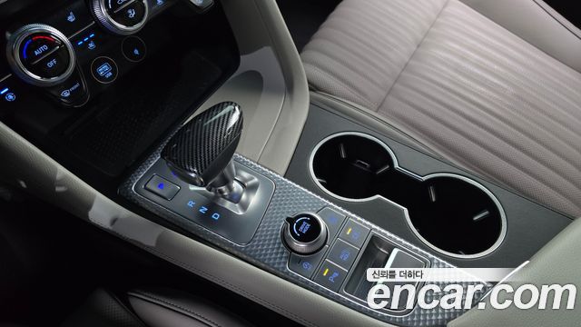 Genesis G70 2021 — photo 9