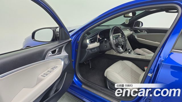 Genesis G70 2021 — photo 10