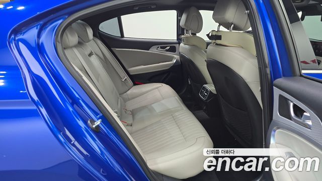 Genesis G70 2021 — photo 11