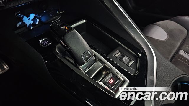 Peugeot 3008 2021 — photo 9