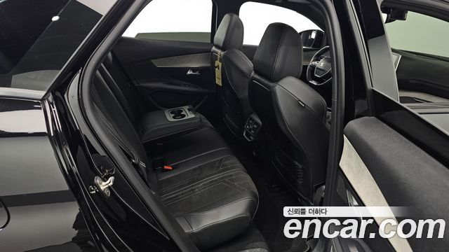 Peugeot 3008 2021 — photo 11