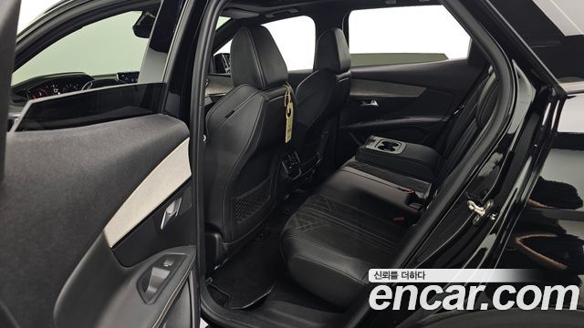 Peugeot 3008 2021 — photo 12