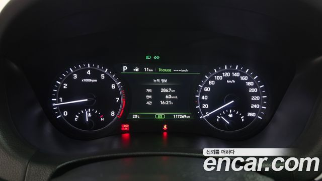 Genesis G80 2018 — photo 8