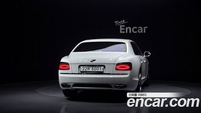 Bentley Flying Spur 2015 — photo 4
