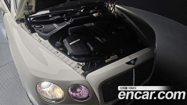 Bentley Flying Spur 2015 — photo 6