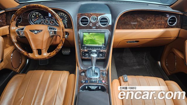 Bentley Flying Spur 2015 — photo 7