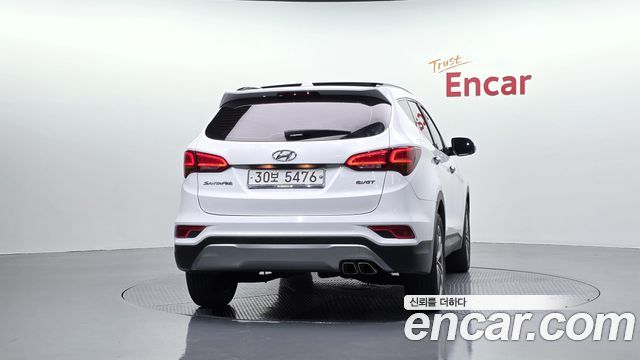 Hyundai Santafe 2016 — photo 4