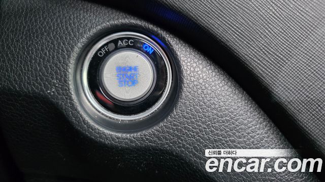 Hyundai Santafe 2016 — photo 26