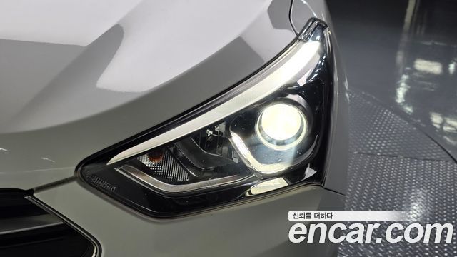 Hyundai Santafe 2016 — photo 8
