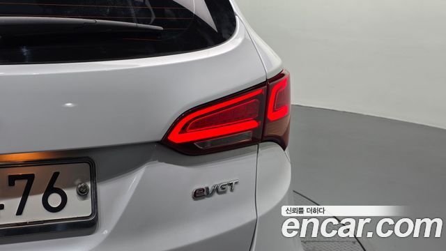 Hyundai Santafe 2016 — photo 9