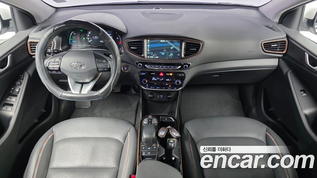 Hyundai Ioniq 2018 — photo 10