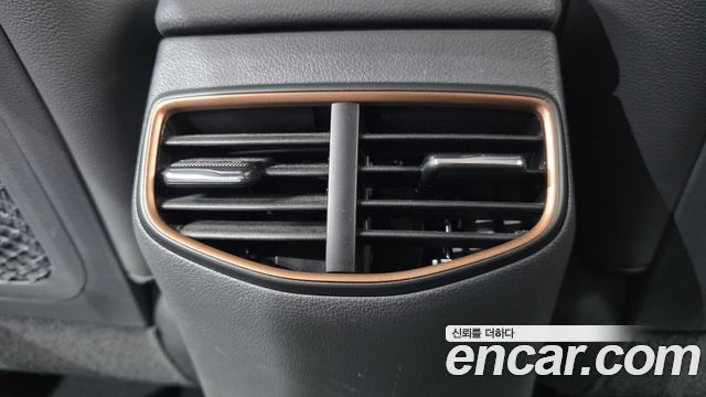 Hyundai Ioniq 2018 — photo 24