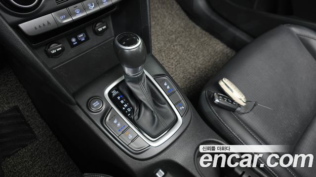 Hyundai Kona 2018 — photo 12
