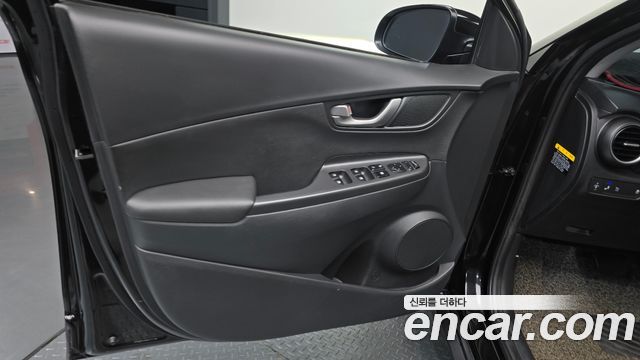 Hyundai Kona 2018 — photo 14