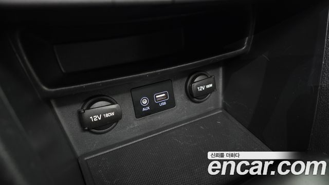 Hyundai Kona 2018 — photo 28
