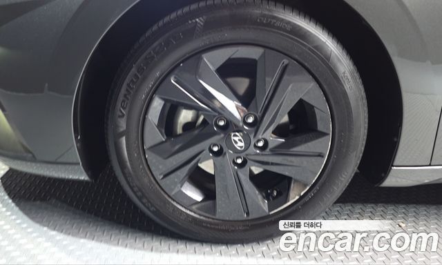 Hyundai AVANTE 2021 — photo 5