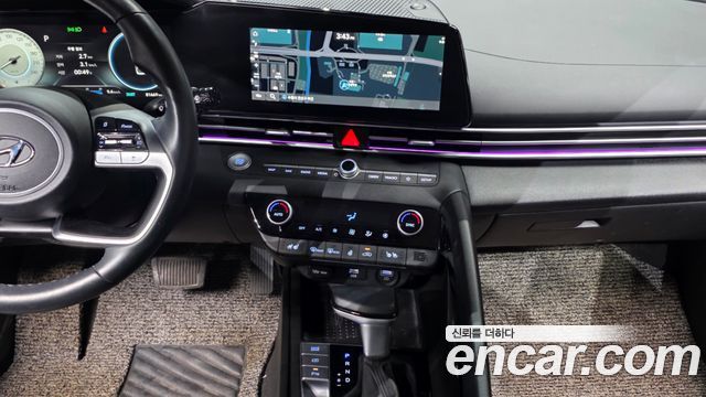 Hyundai AVANTE 2021 — photo 20
