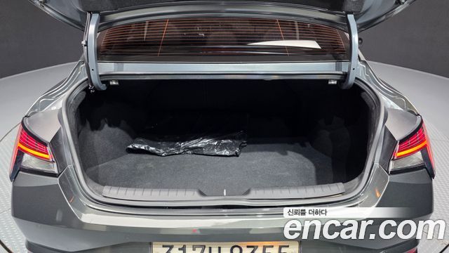 Hyundai AVANTE 2021 — photo 26