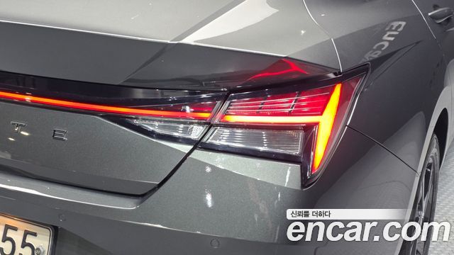 Hyundai AVANTE 2021 — photo 9