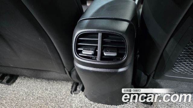 Hyundai AVANTE 2021 — photo 34