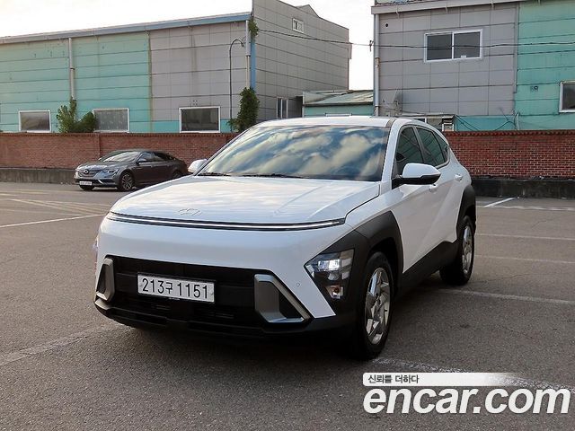 Hyundai Kona 2023 — photo 2