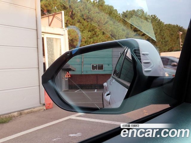 Hyundai Kona 2023 — photo 6