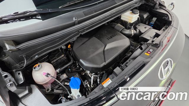 Hyundai Staria 2024 — photo 6