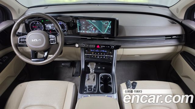 Kia Canival 2023 — photo 10