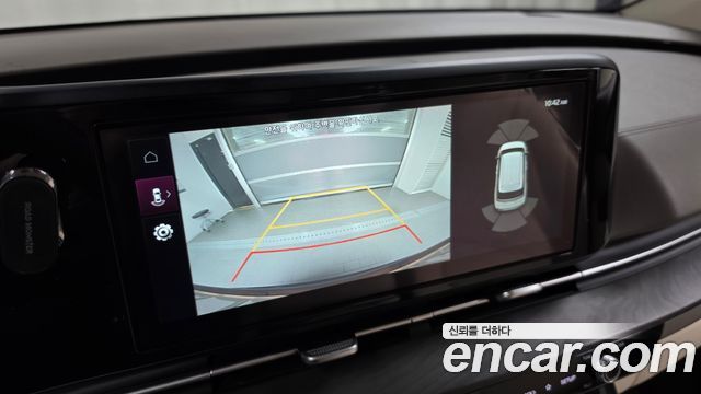 Kia Canival 2023 — photo 22