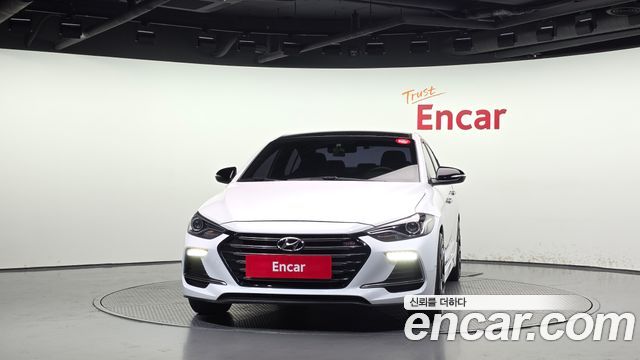 Hyundai AVANTE 2018 — photo 3