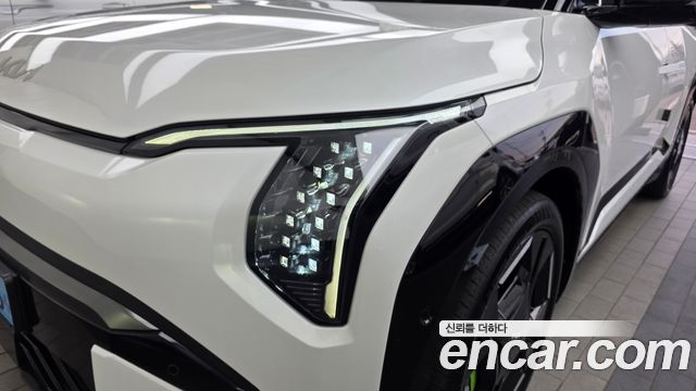 Kia EV3 2025 — photo 8