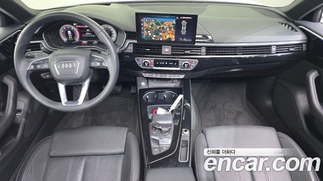 Audi A4 2021 — photo 10