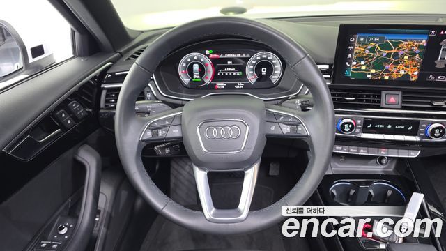 Audi A4 2021 — photo 20