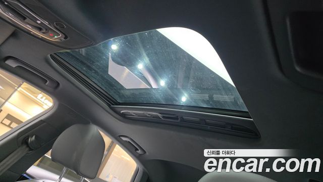 Audi A4 2021 — photo 31