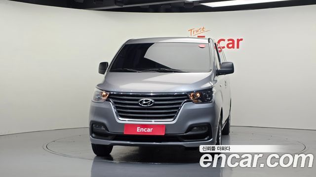 Hyundai Starex 2019 — photo 3