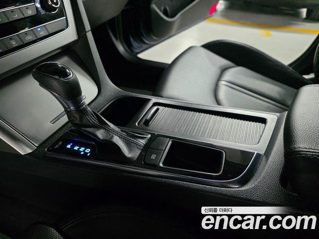 Hyundai Sonata 2015 — photo 9
