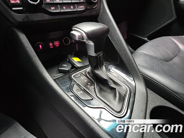 Kia Niro 2018 — photo 7